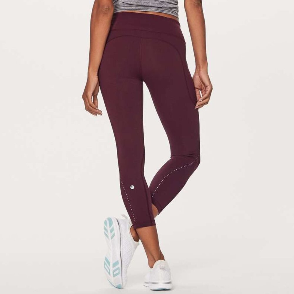 Lululemon Extra Mile Crop (Reflective 23") - Full-On® Luxteme in Garnet, Size 4 - Picture 1 of 16